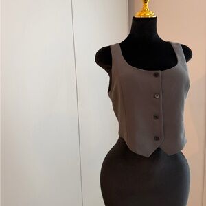 Pacino Vest - Crepette in Coal Gray